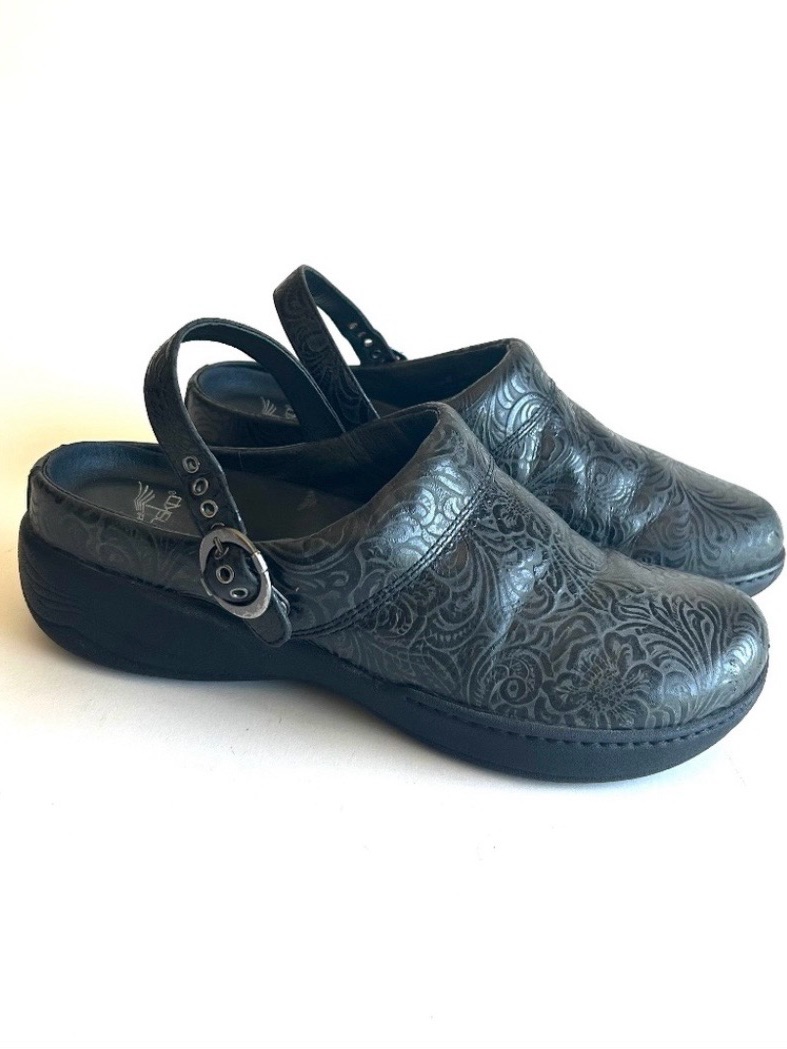 Dansko Black Grey Leather Clogs Sandals Size Eur 40, Us 9.5.